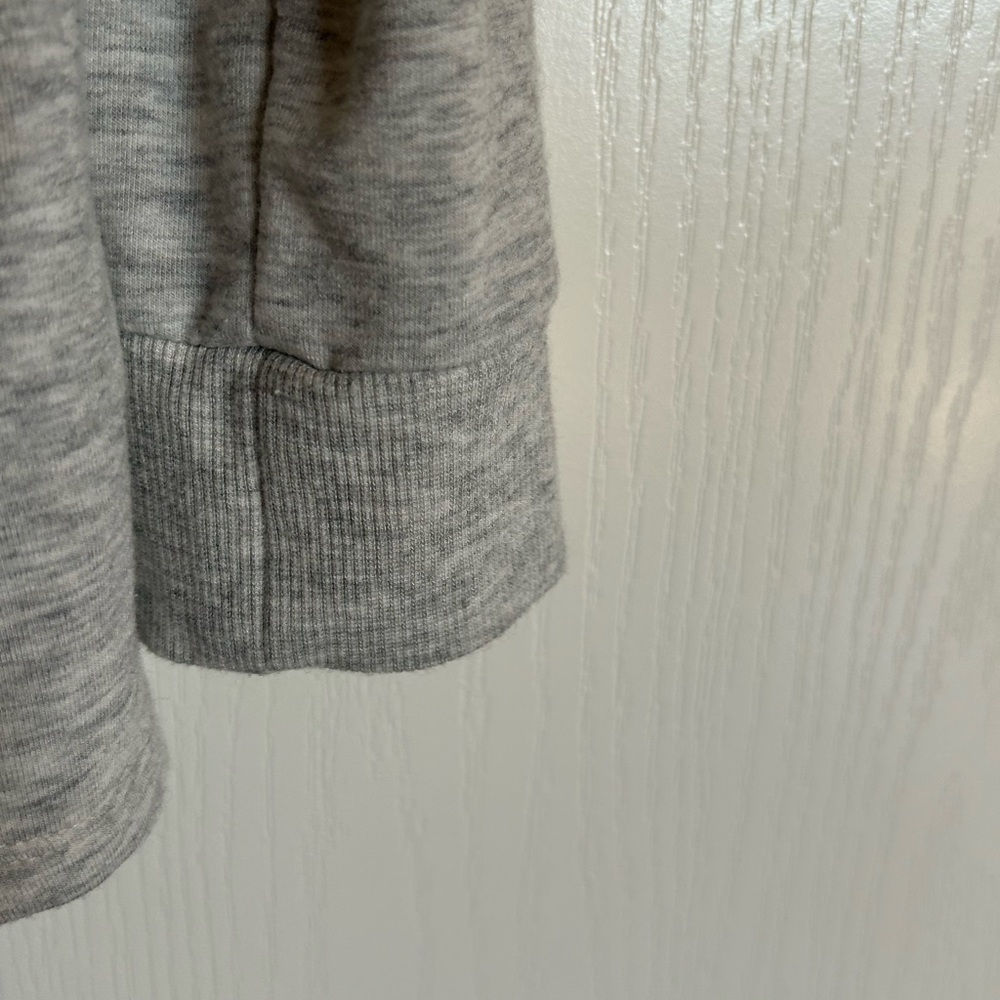 Cable & Gauge gray viscose blend kangaroo pocket hoodie size medium - Picture 5 of 12